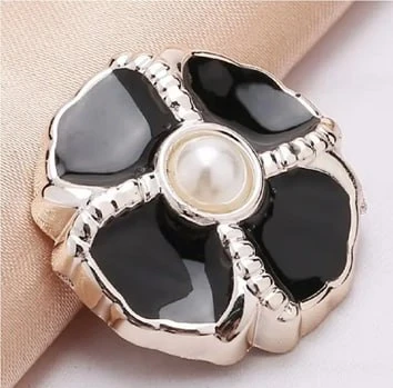 Fashion Button Product